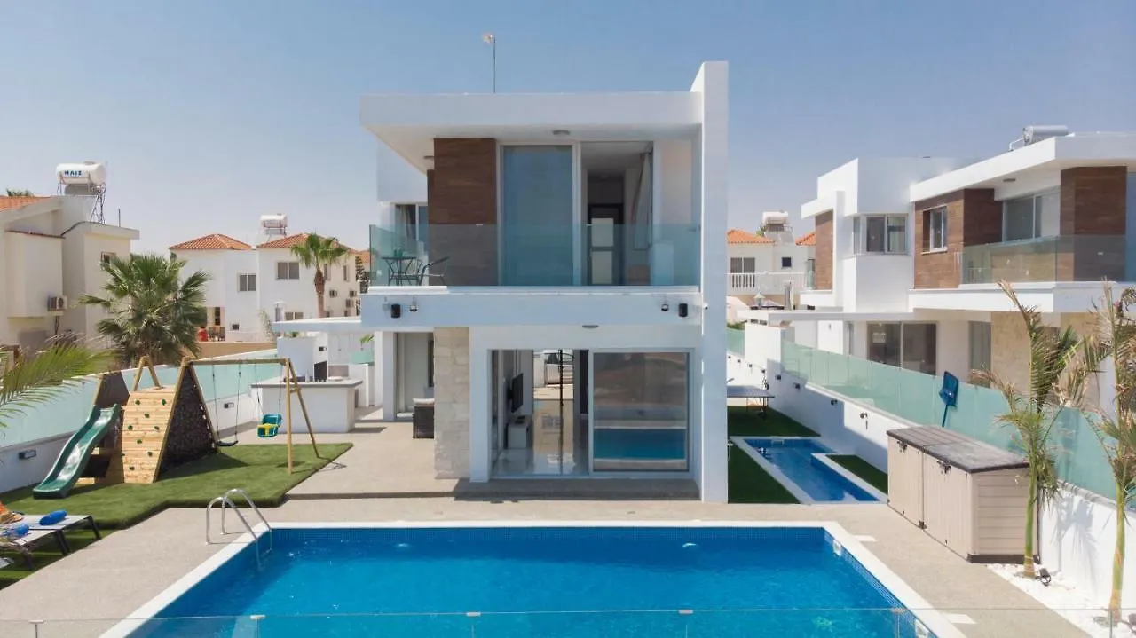 Holiday home Villa Lynn Boutique Beachfront Ayia Napa