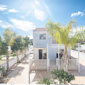 Tonia Seaview Protaras